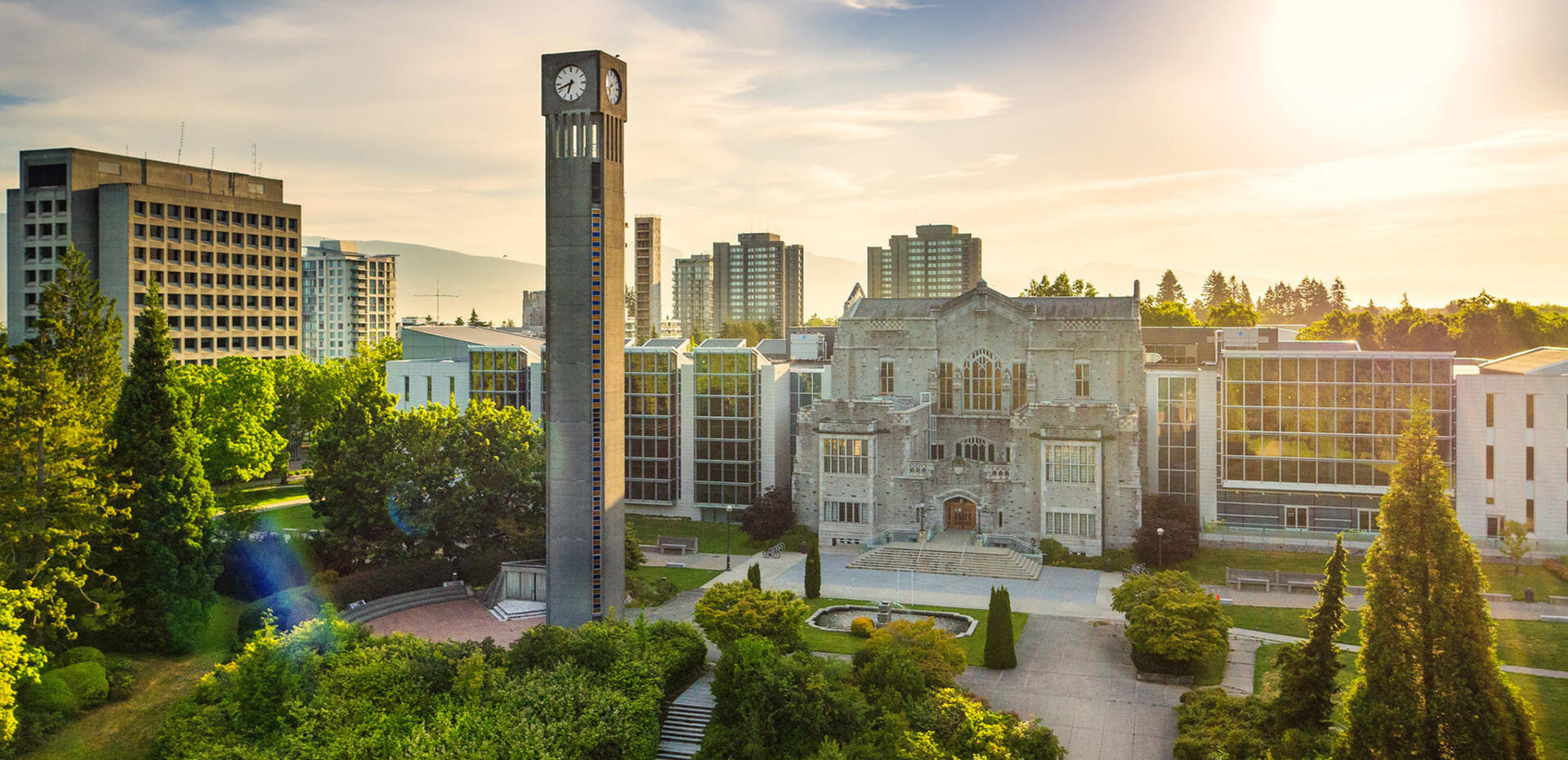 Fotografía del campus de UBC